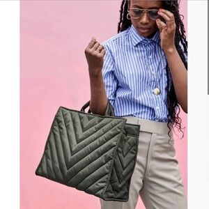 Claire V. Simple Tote Army Puffer Bag